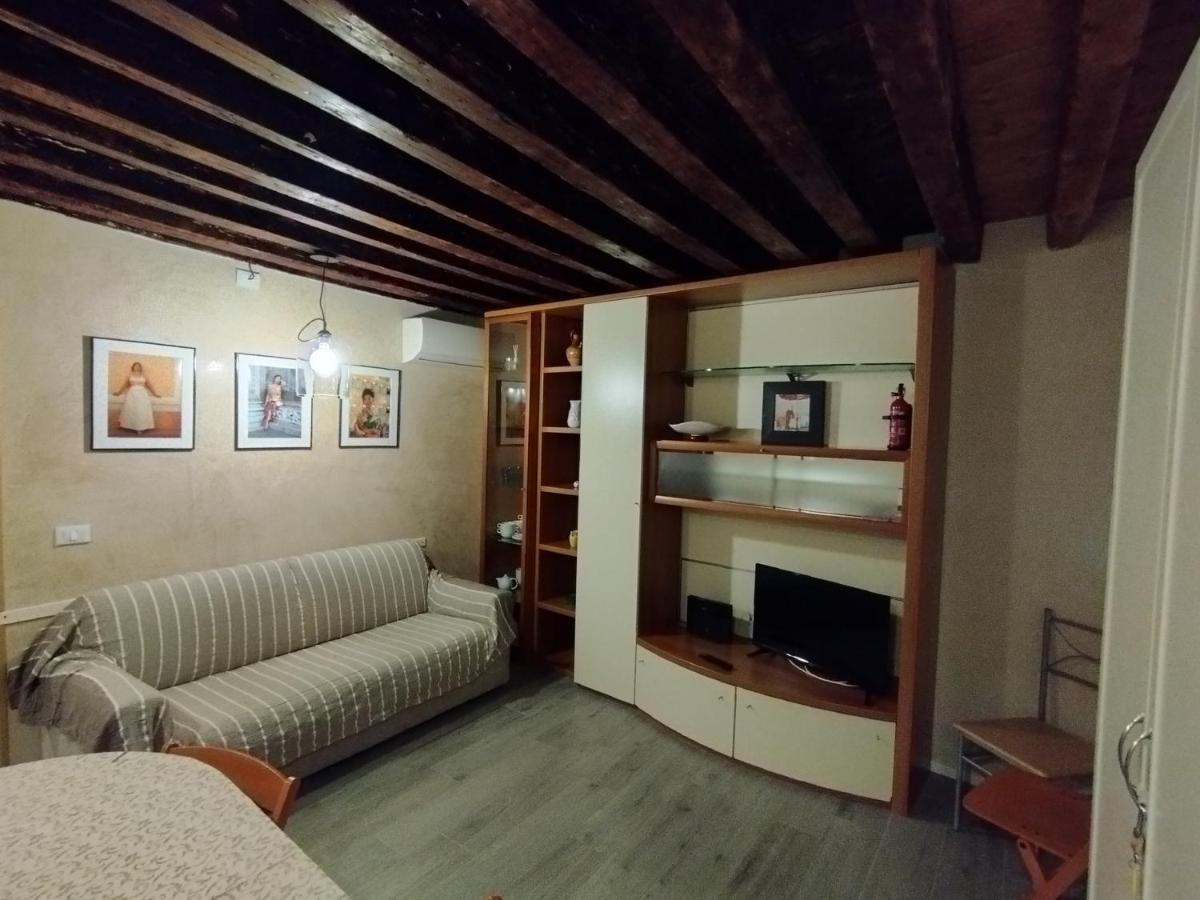 Ca Lirica Apartment Venice Luaran gambar